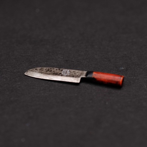 《Figurine》Cooking knife